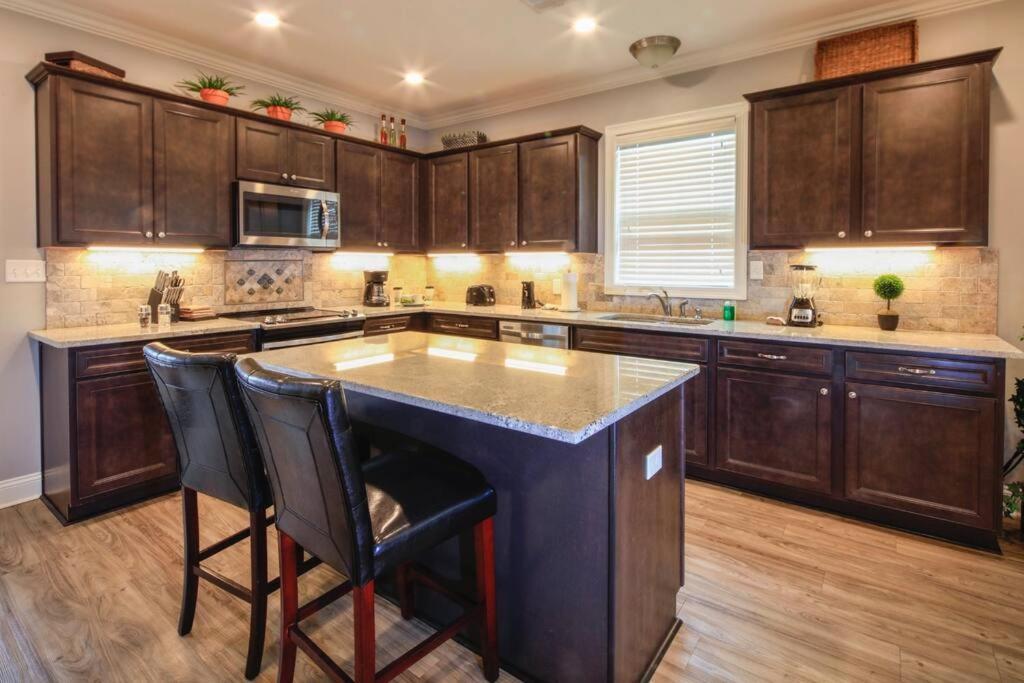 Luxury 2 Bedroom Townhouse #3 Lake Charles Exterior foto